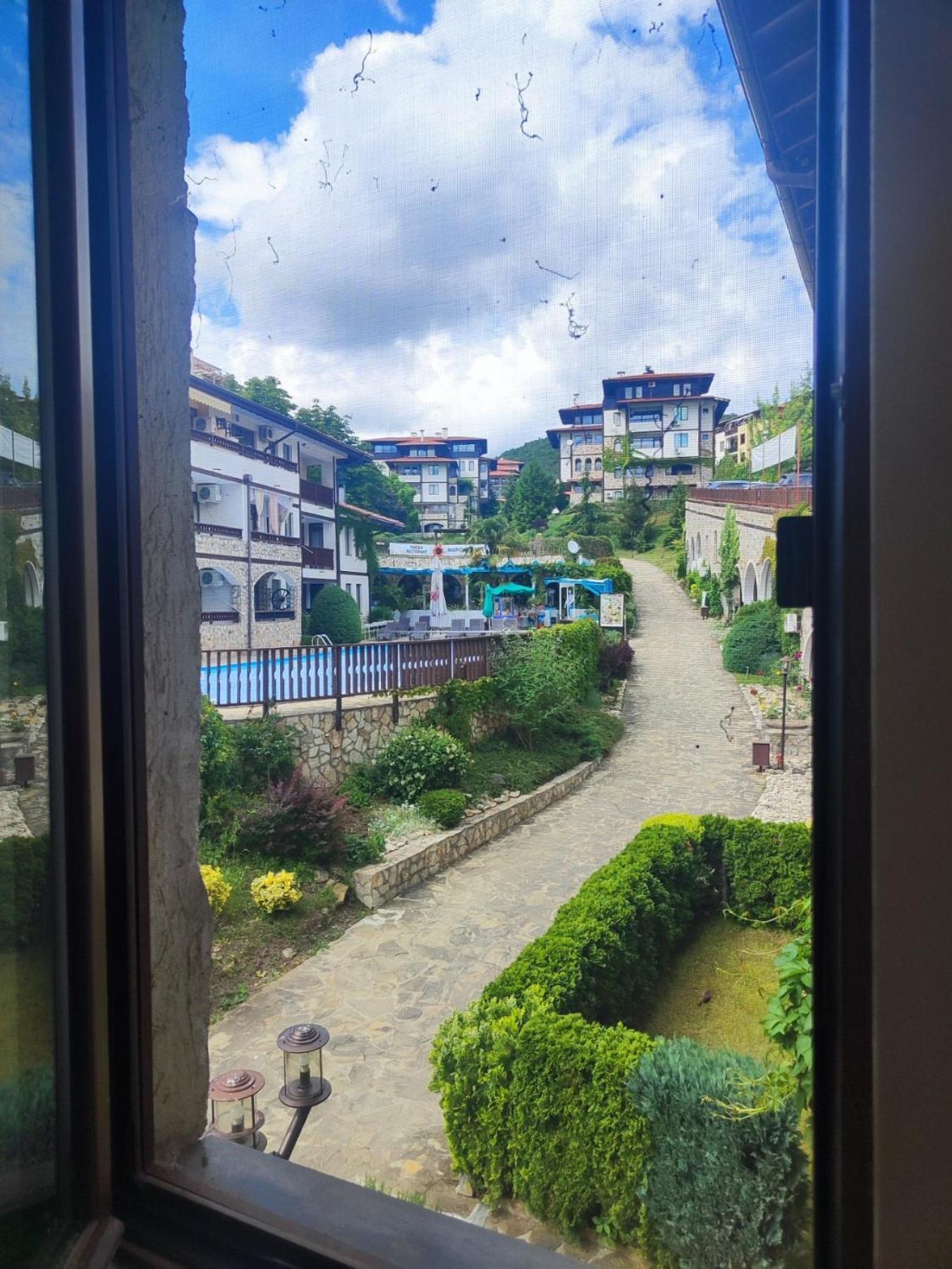 Jacky'S Apartament - Апартамент В Свети Влас Bagian luar foto