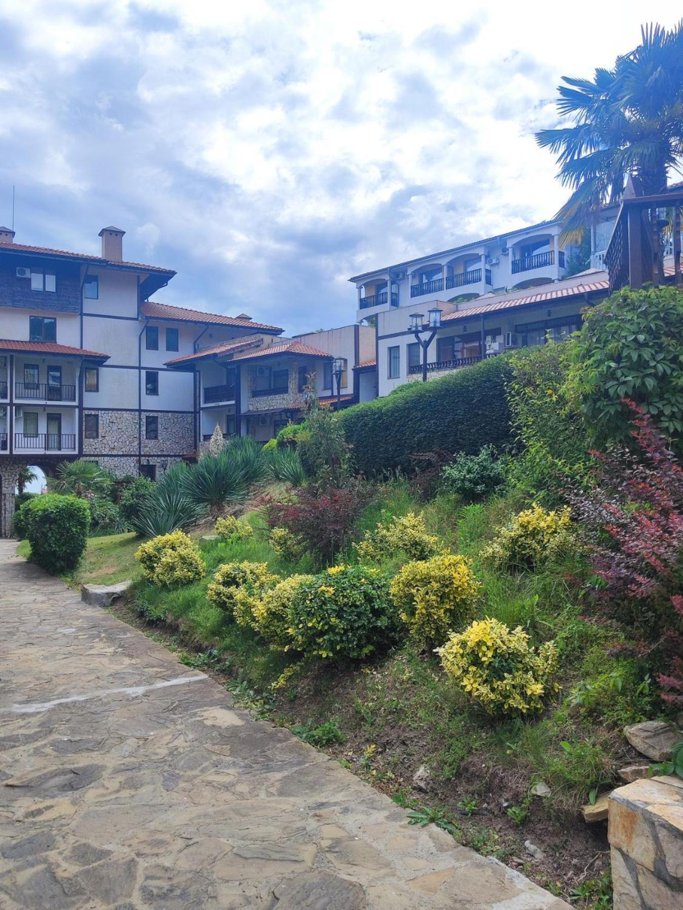 Jacky'S Apartament - Апартамент В Свети Влас Bagian luar foto